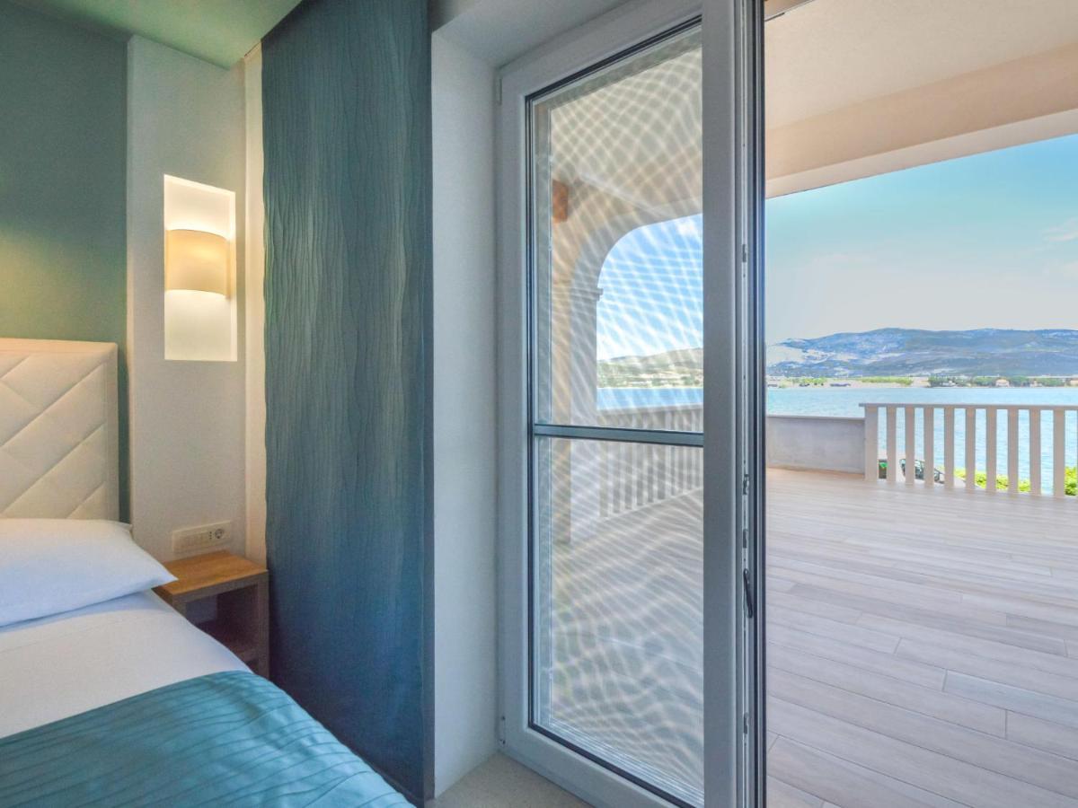 Apartment Mornar-5 By Interhome Trogir Bagian luar foto