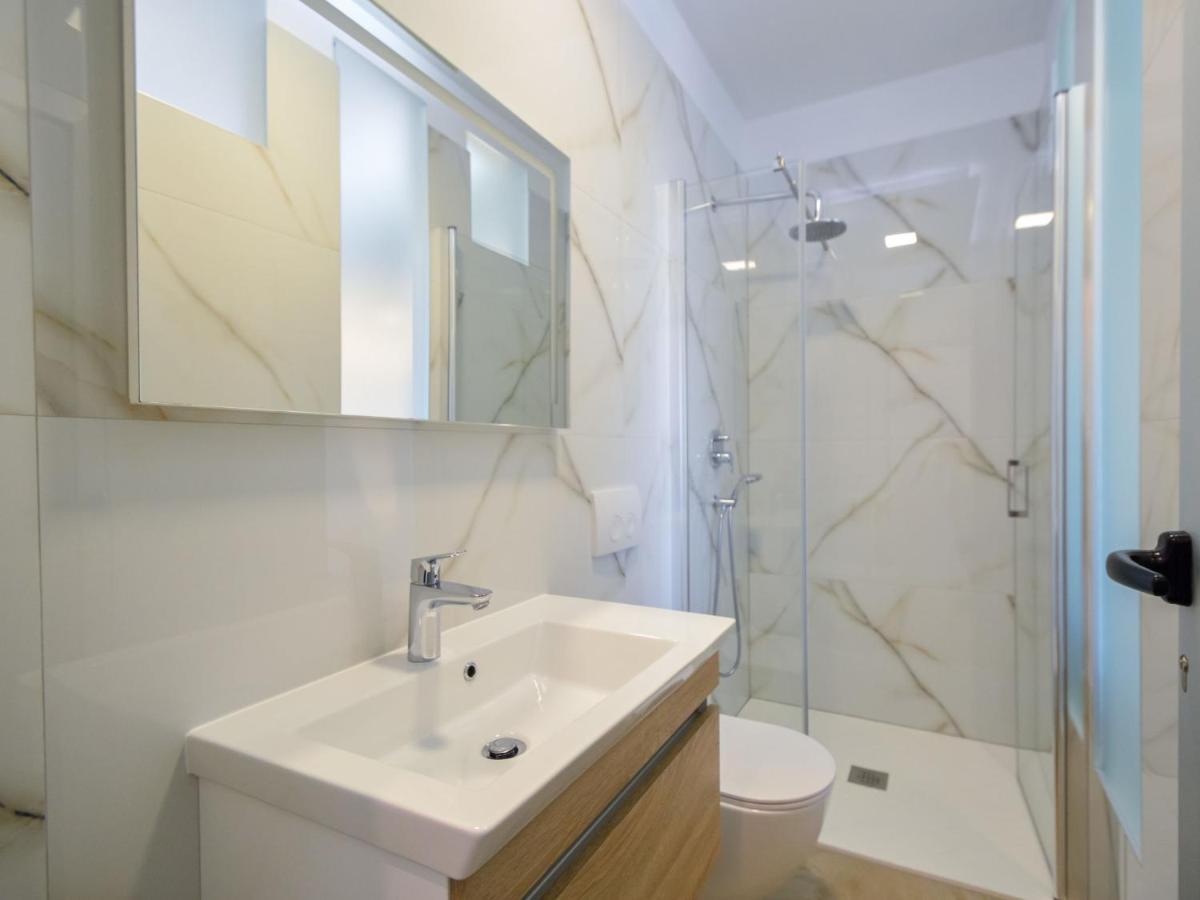 Apartment Mornar-5 By Interhome Trogir Bagian luar foto