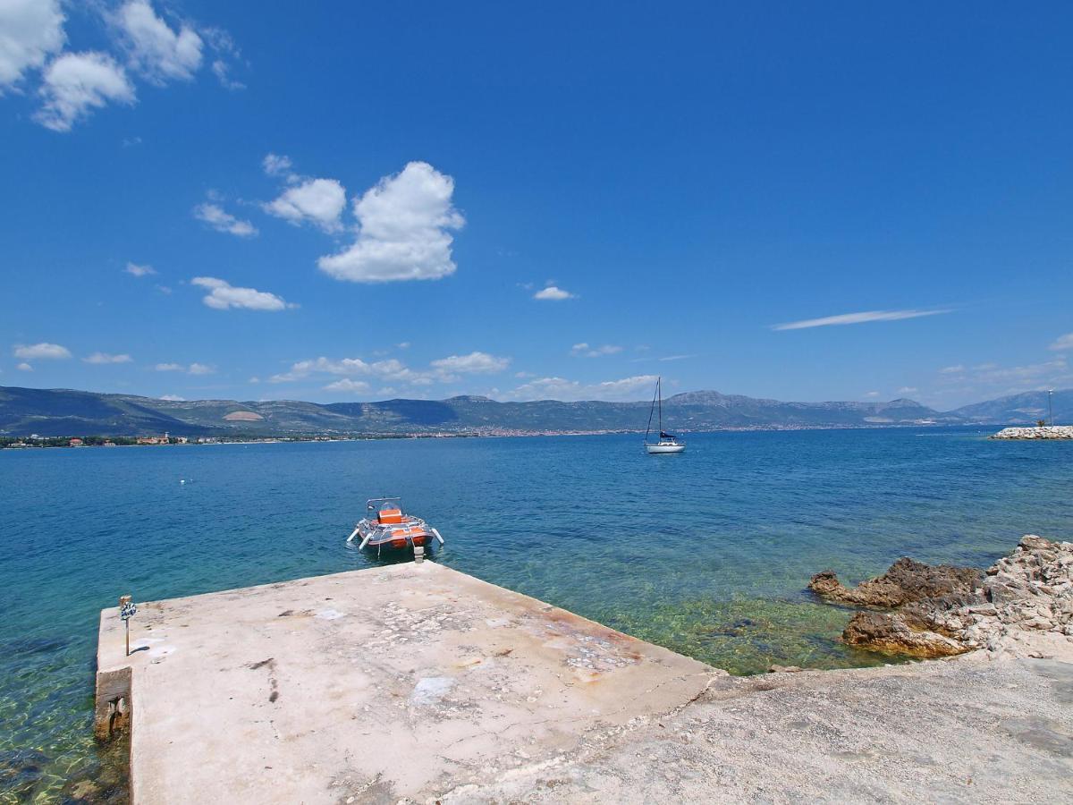 Apartment Mornar-5 By Interhome Trogir Bagian luar foto
