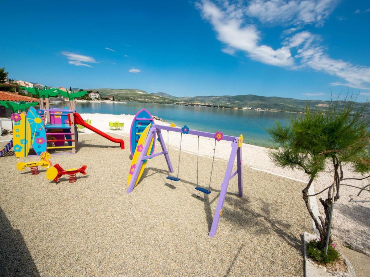 Apartment Mornar-5 By Interhome Trogir Bagian luar foto